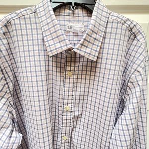 Gap Long Sleeve Checkered Button Up Shirt, XL.